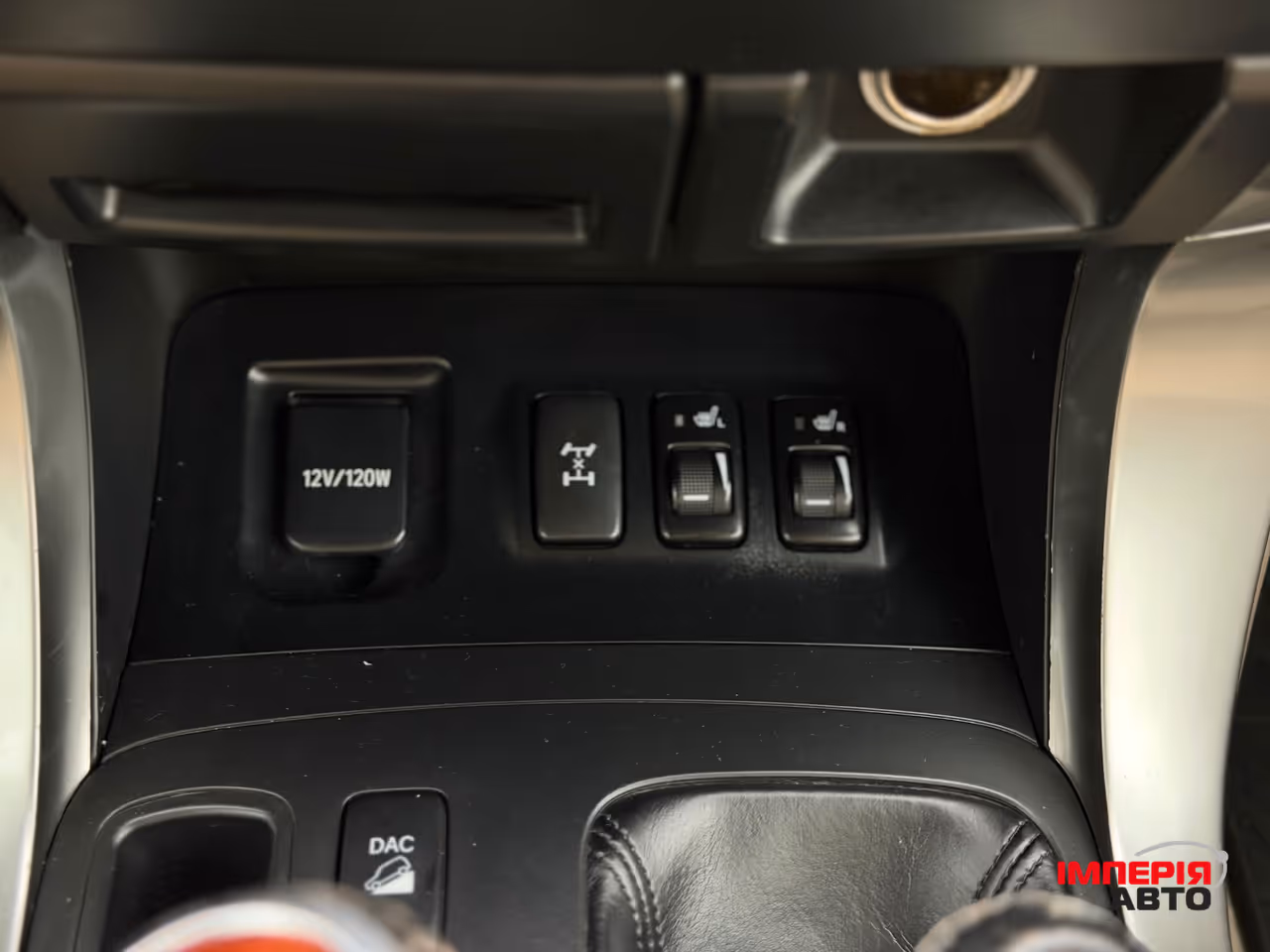 Toyota Land Cruiser - фото 4