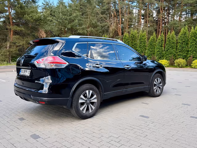 Nissan Rogue - фото 4