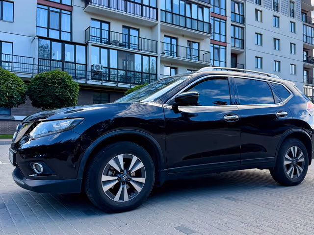 Nissan Rogue - фото 2