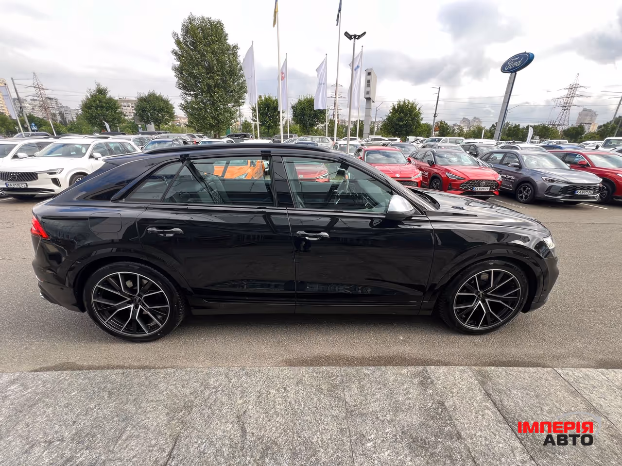 Audi SQ8 - фото 40