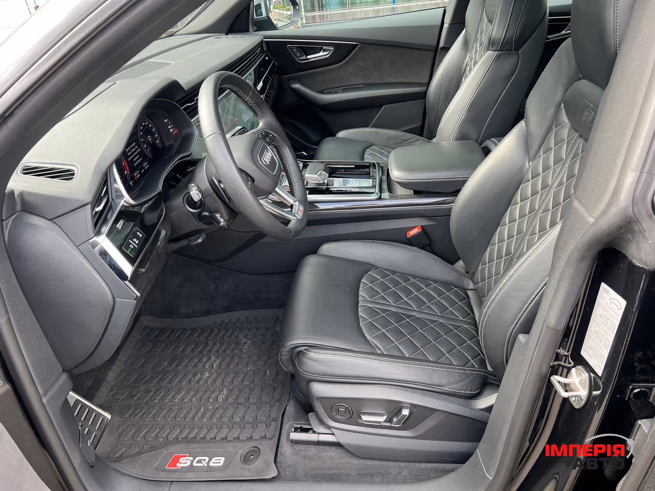 Audi SQ8 - фото 7