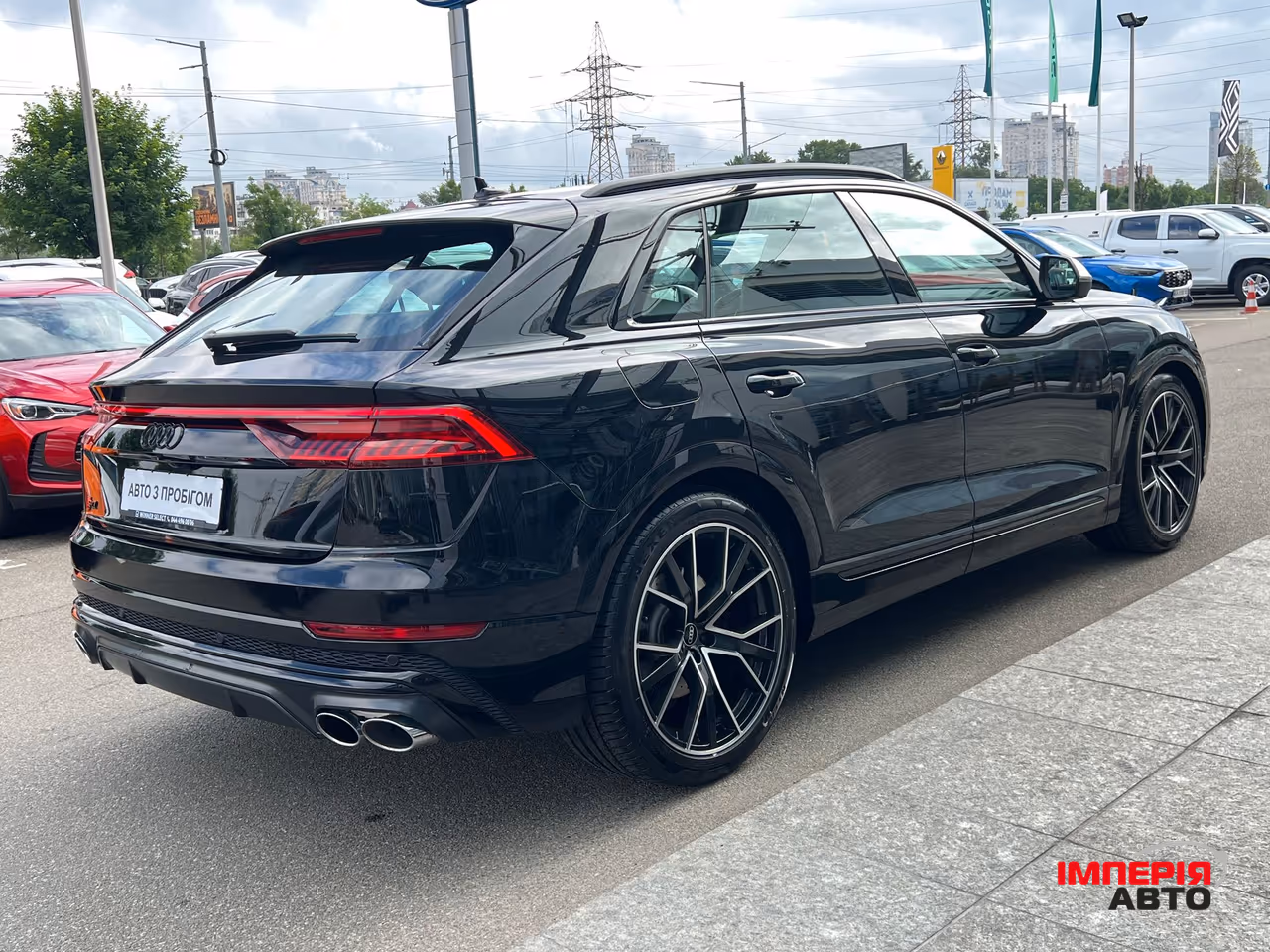 Audi SQ8 - фото 39