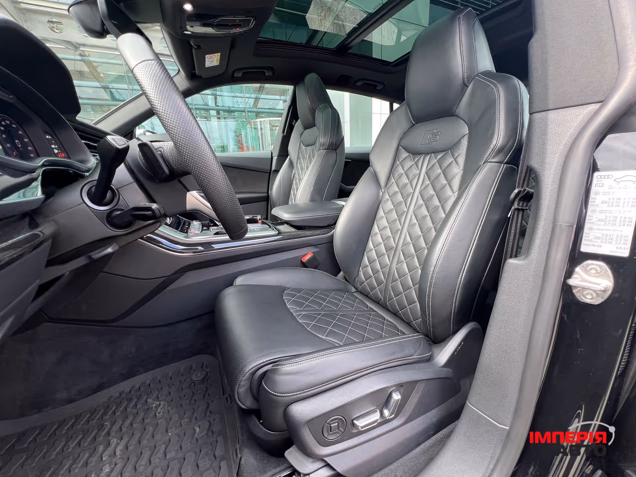 Audi SQ8 - фото 8