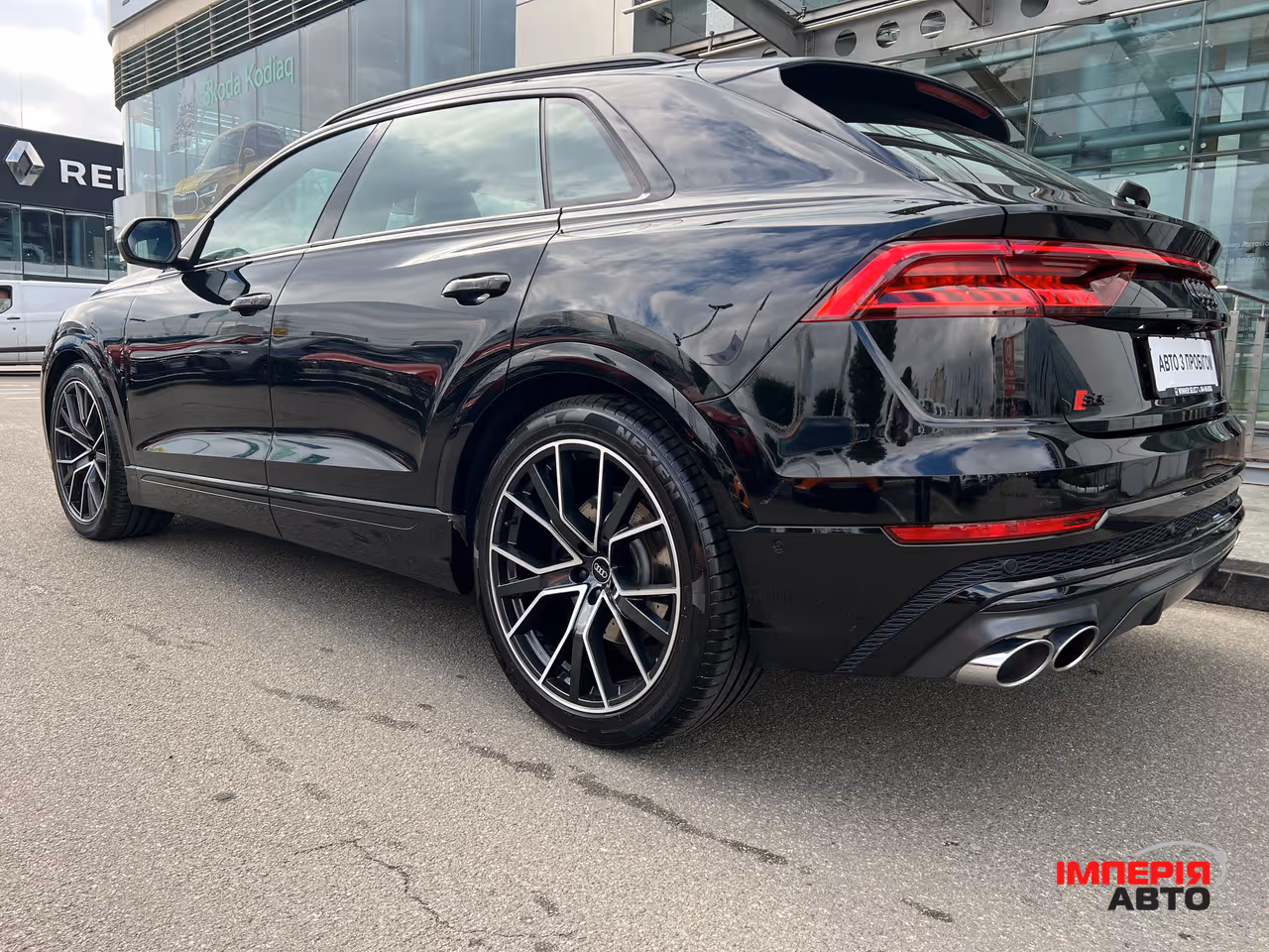 Audi SQ8 - фото 37