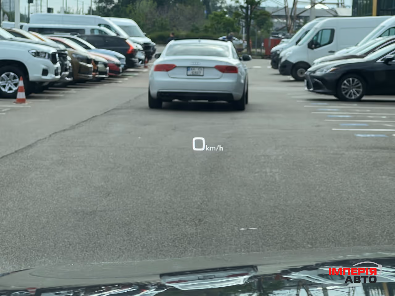 Audi SQ8 - фото 32