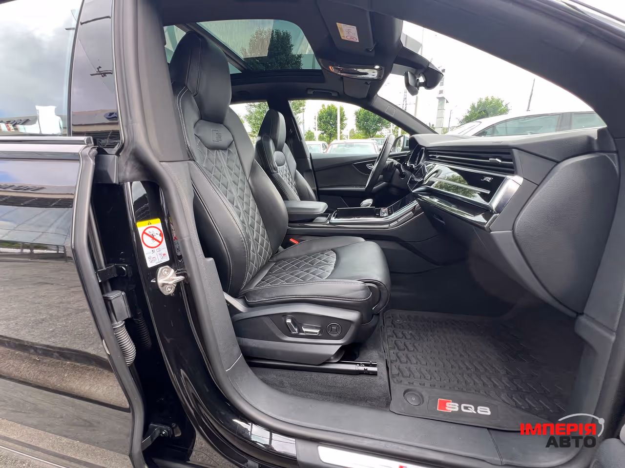 Audi SQ8 - фото 20