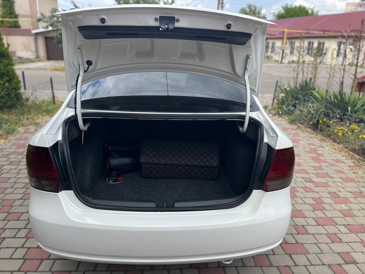 Volkswagen Polo - фото 3