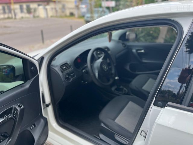 Volkswagen Polo - зображення 2