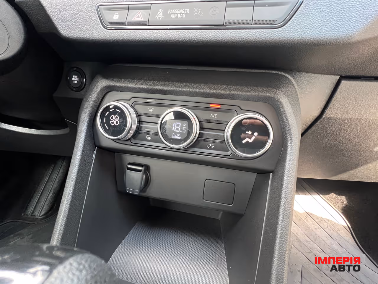 Renault Taliant - фото 12