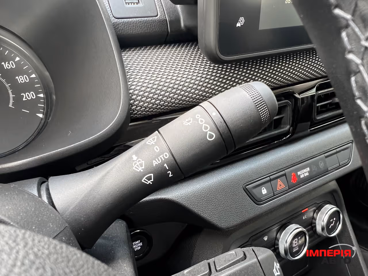 Renault Taliant - фото 15