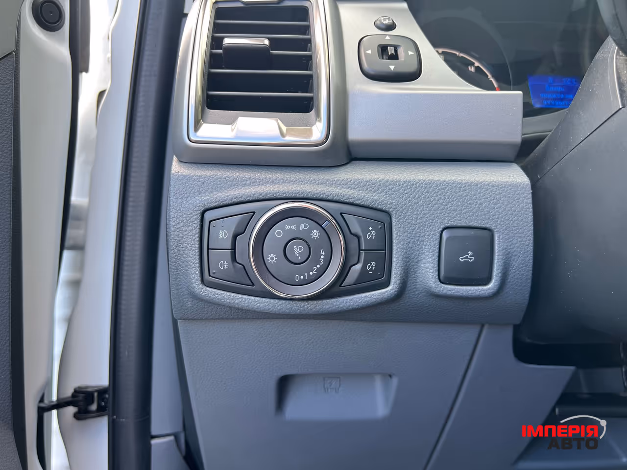 Ford Ranger - фото 14
