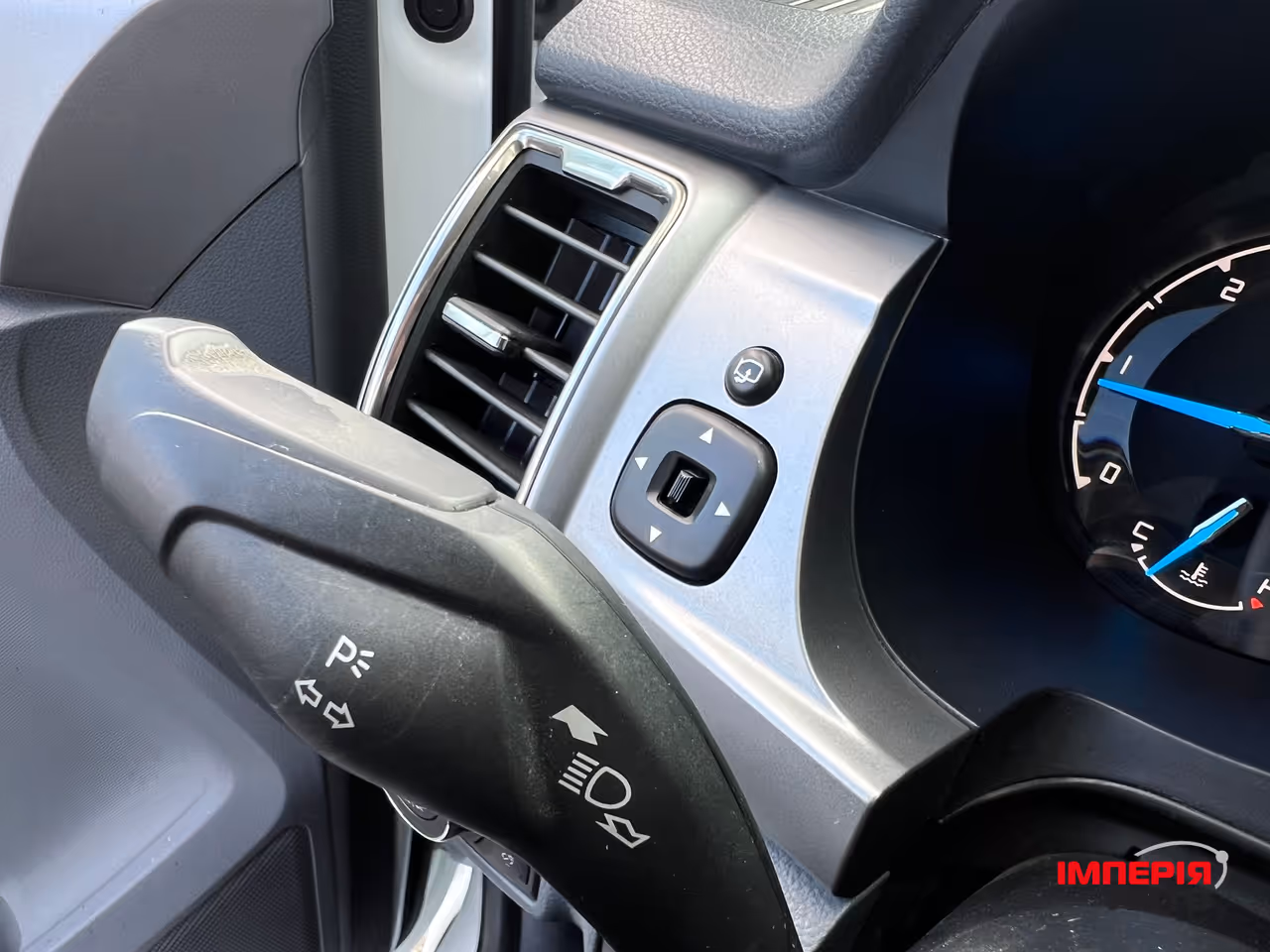 Ford Ranger - фото 15