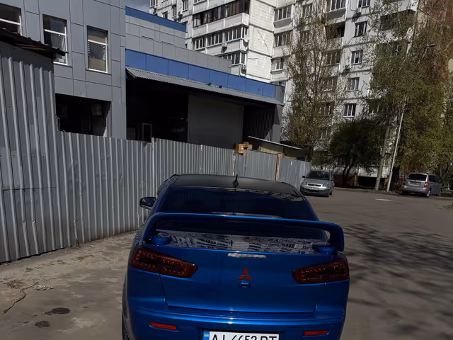 Mitsubishi Lancer - фото 5