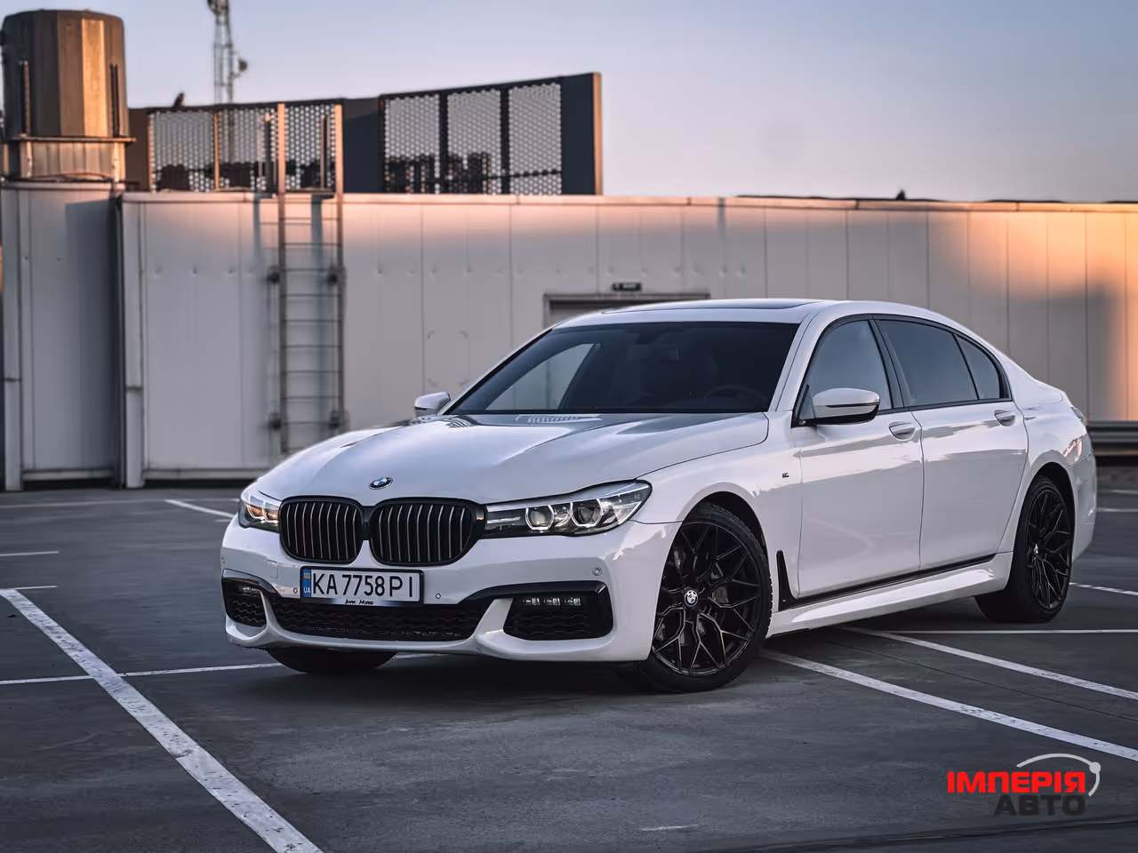 BMW 7 серії - фото 2