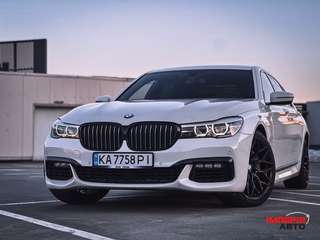 BMW 7 серії - фото 4