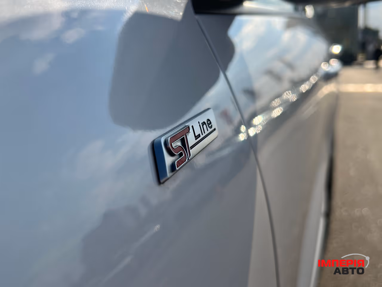 Ford Kuga - фото 3