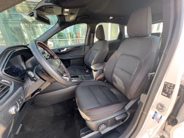 Ford Kuga - фото 5