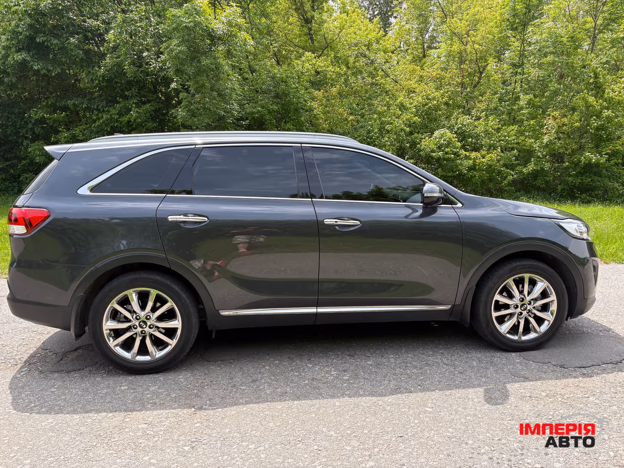 Kia Sorento - фото 8