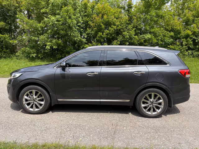Kia Sorento - фото 4