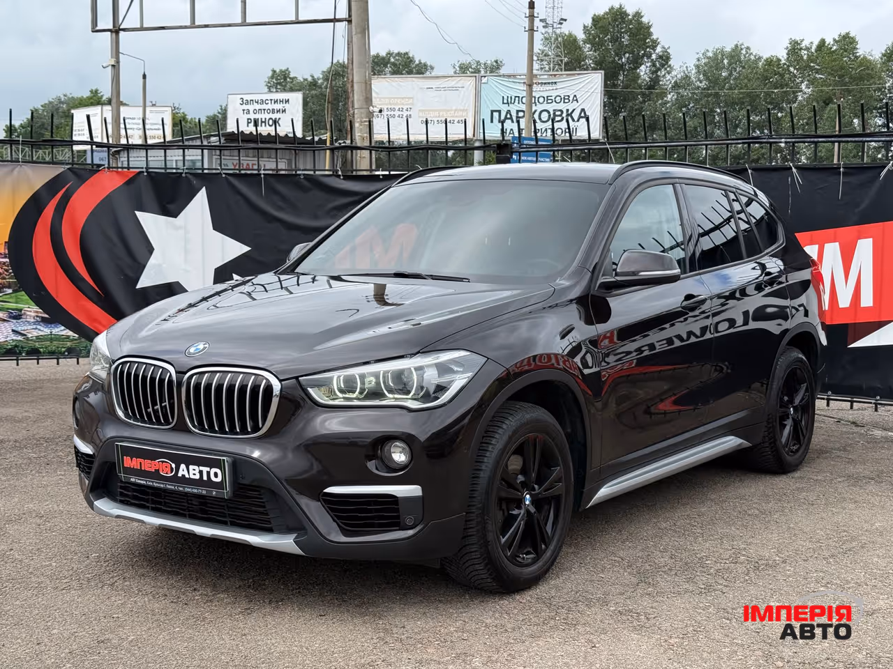 BMW X1 - фото 1