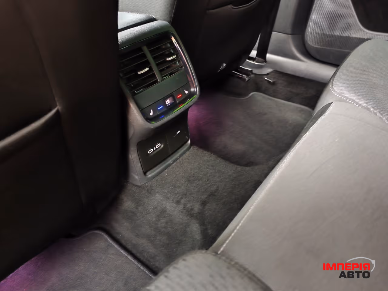 Skoda Octavia - фото 20