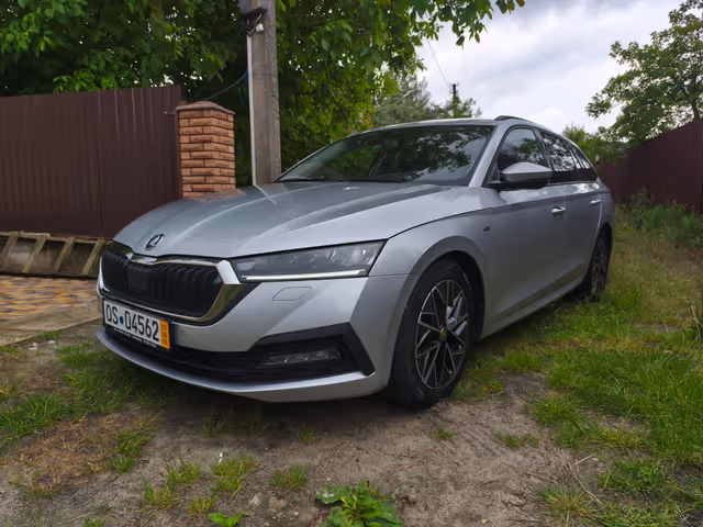 Skoda Octavia - фото 1