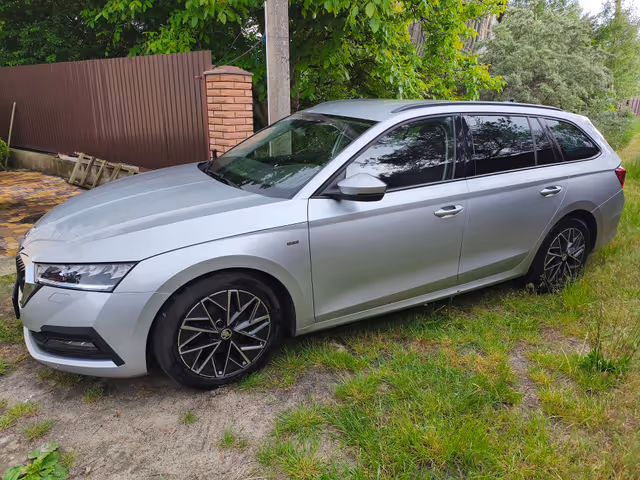 Skoda Octavia - фото 5