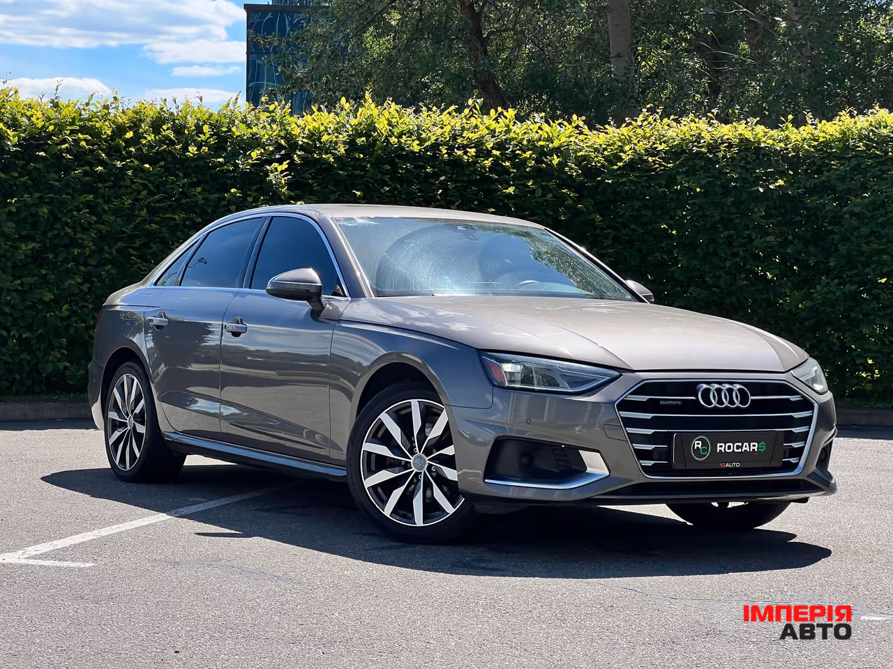 Audi A4 - фото 1