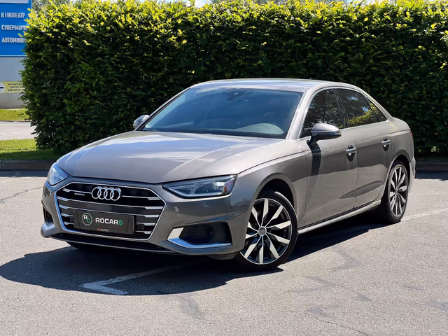 Audi A4 - фото 3