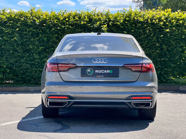 Audi A4 - фото 4