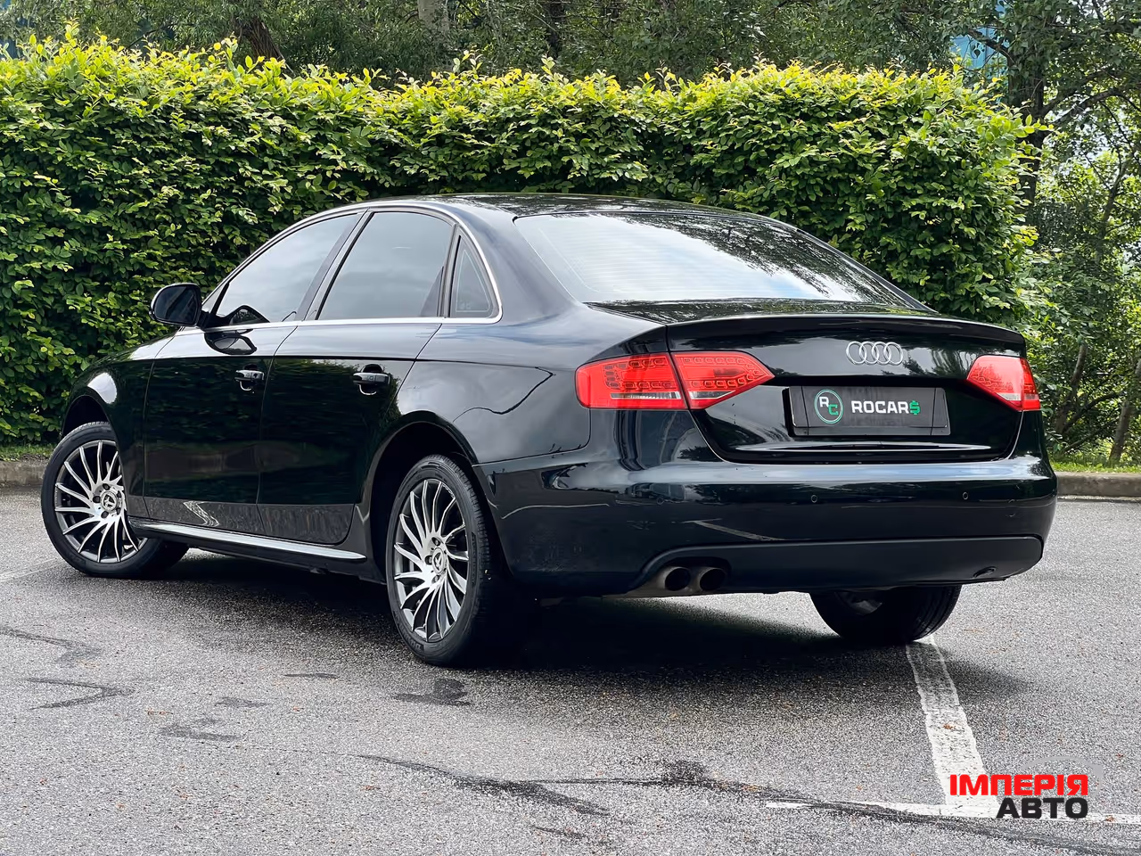 Audi A4 - фото 5
