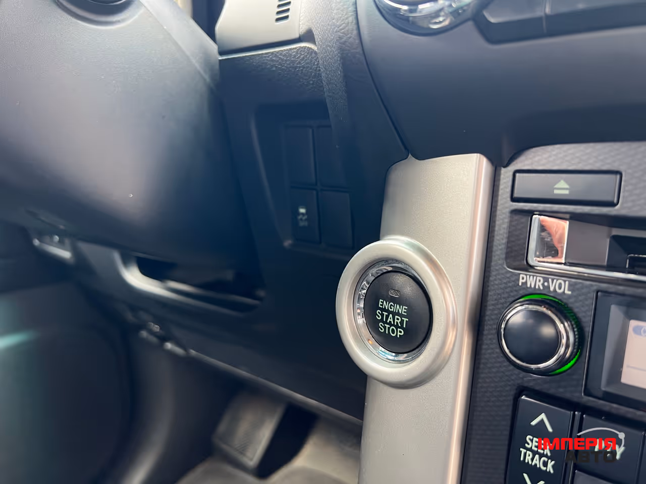 Toyota Land Cruiser Prado - фото 25