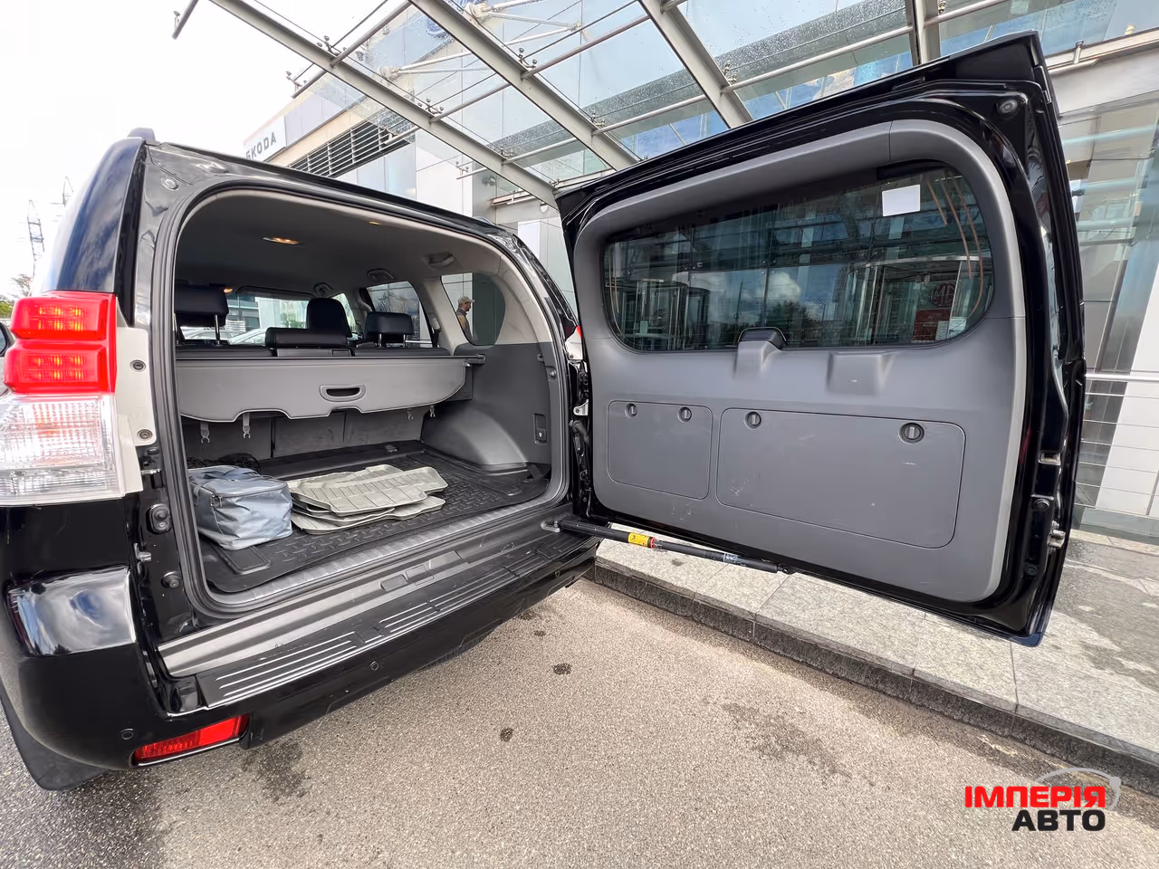 Toyota Land Cruiser Prado - фото 16