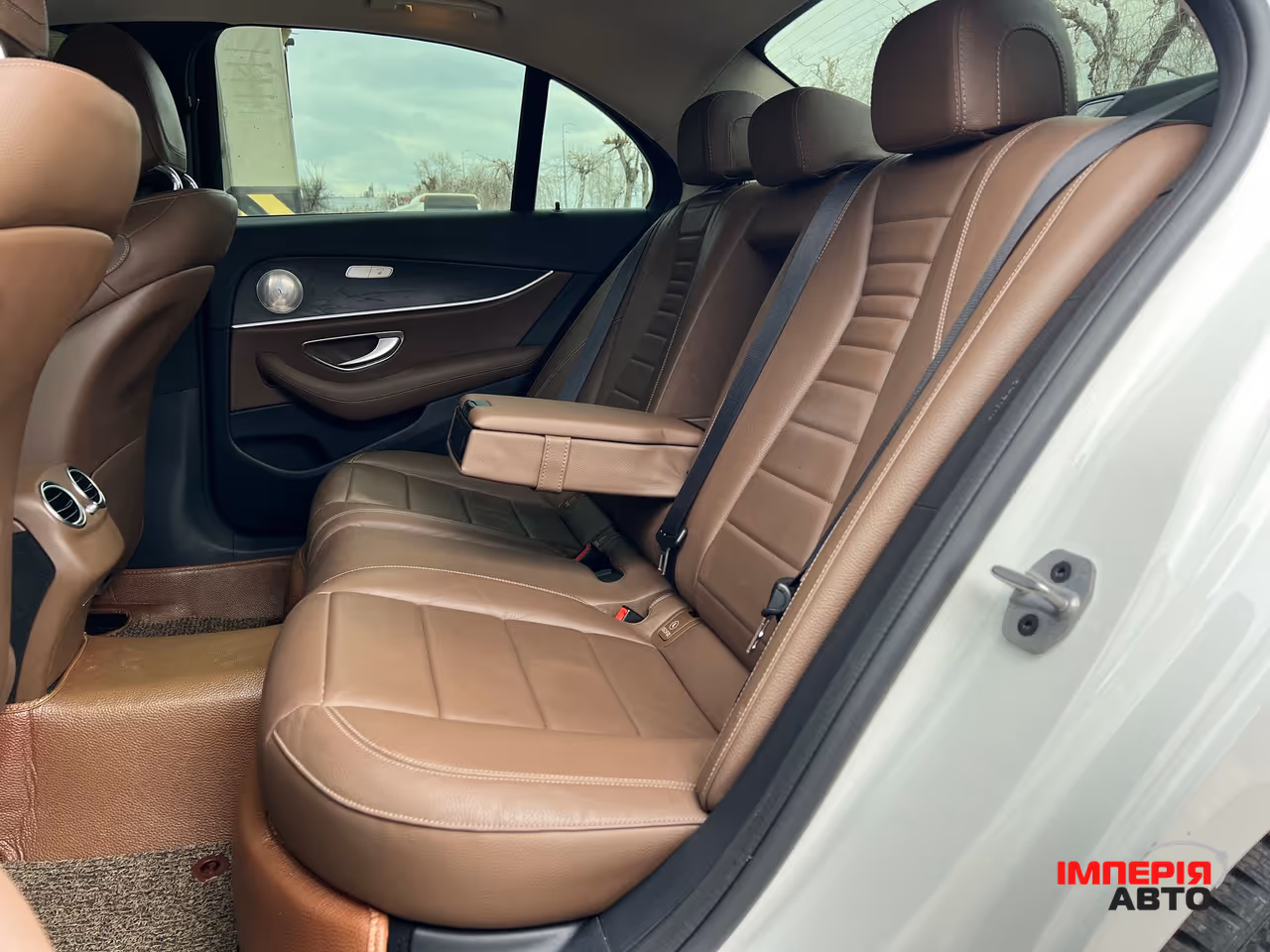 Mercedes-Benz E-Класс - фото 15