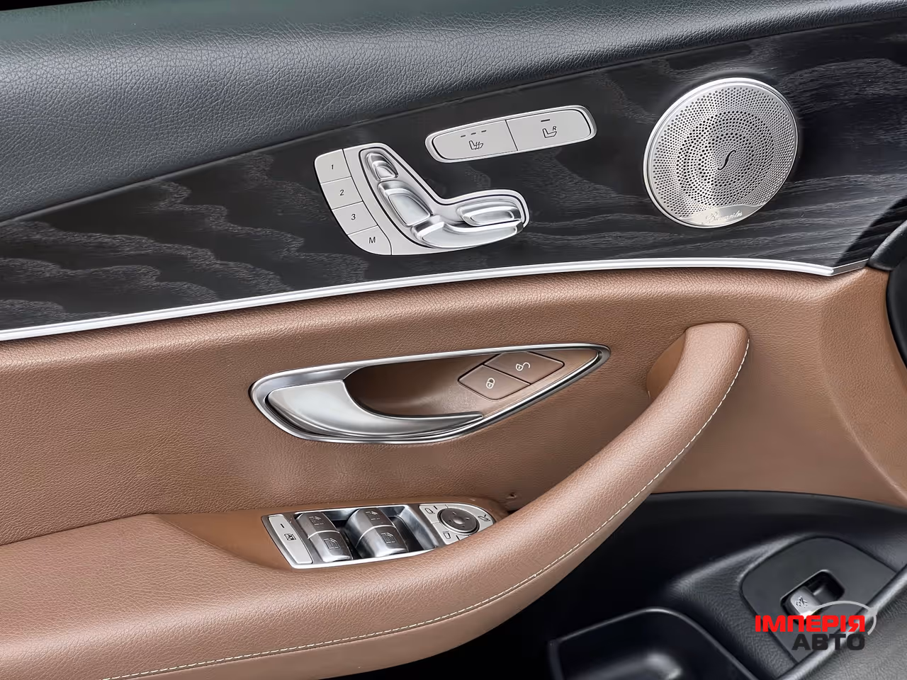 Mercedes-Benz E-Класс - фото 11