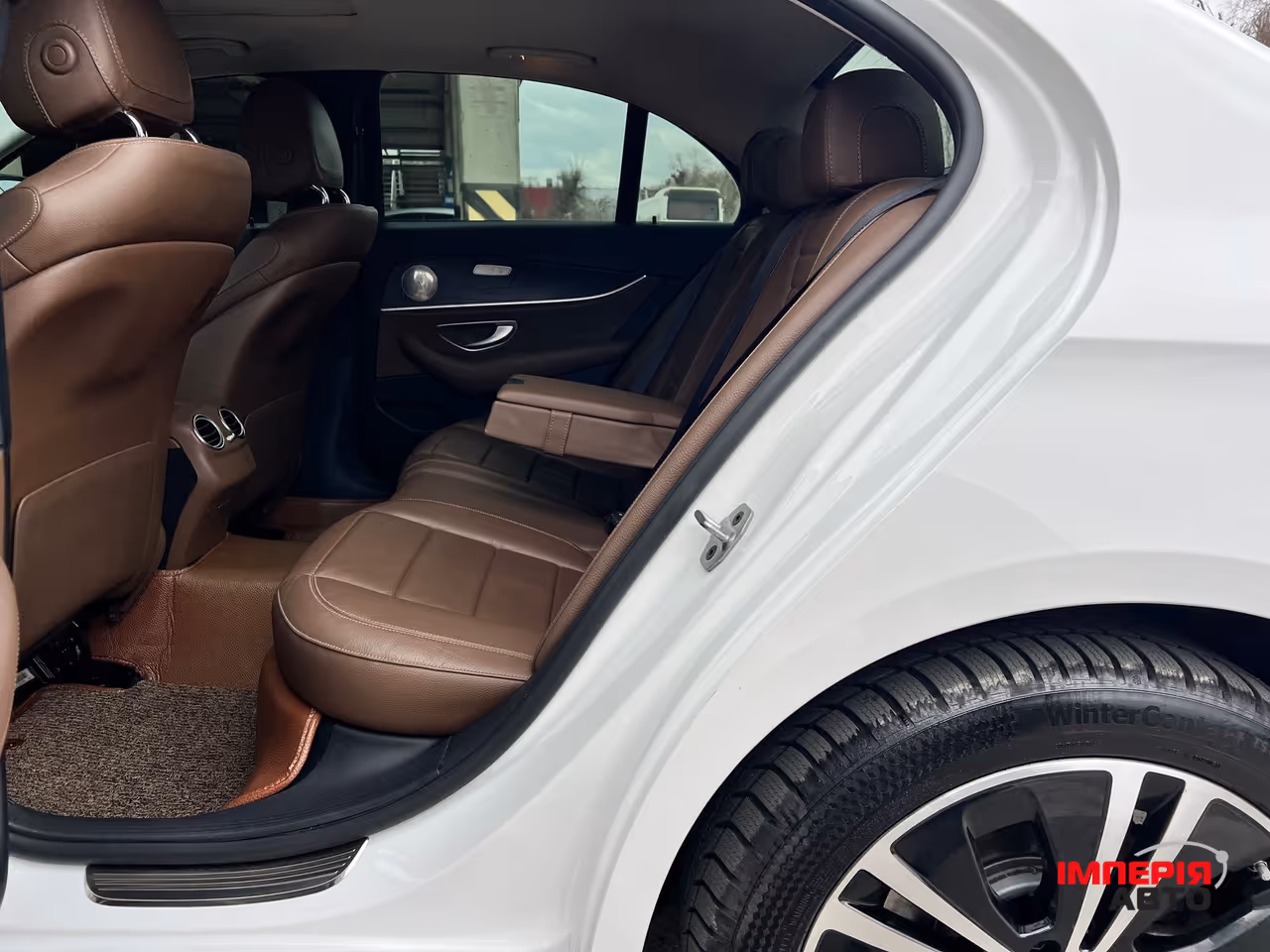 Mercedes-Benz E-Класс - фото 16