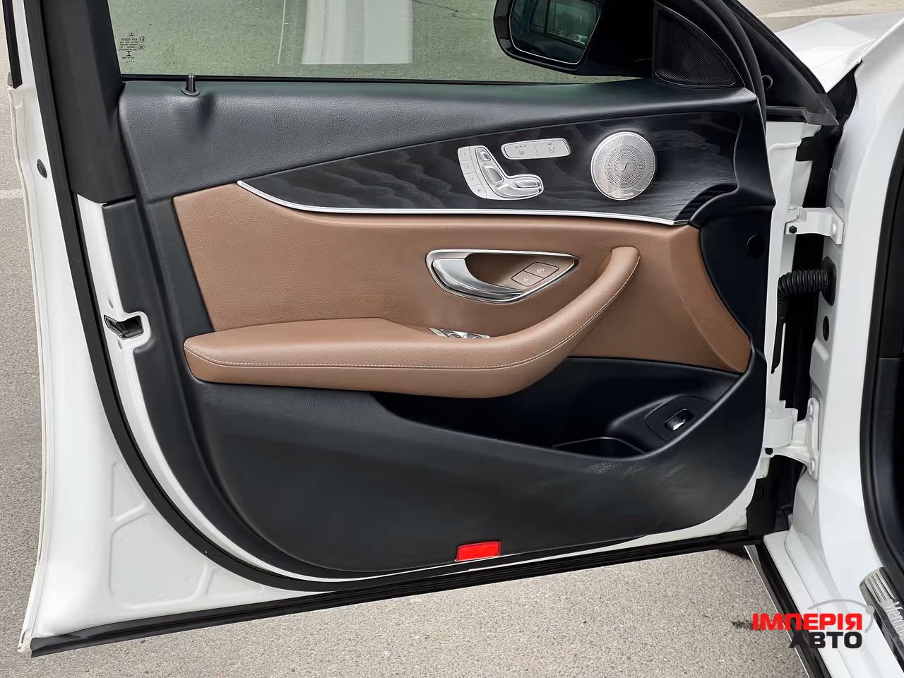 Mercedes-Benz E-Класс - фото 8
