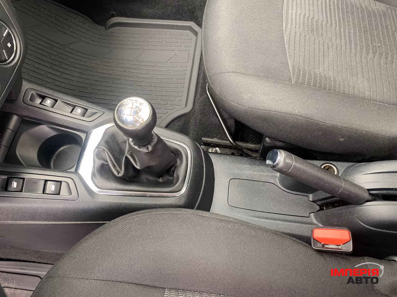 Peugeot 301 - фото 29