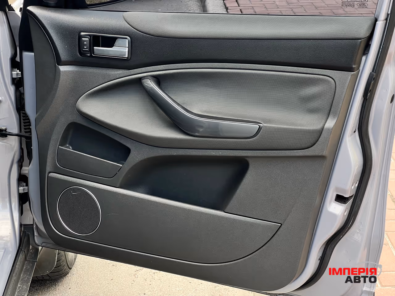 Ford Kuga - фото 19