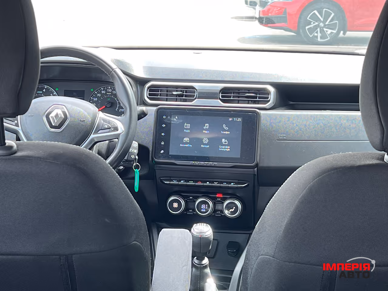 Renault Duster - фото 12