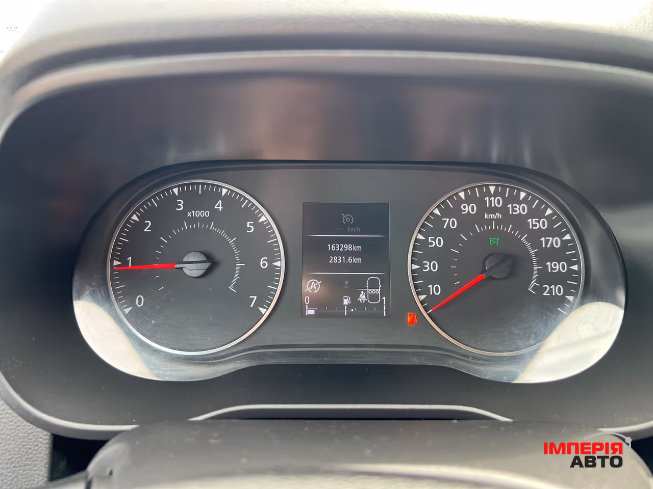 Renault Duster - фото 27