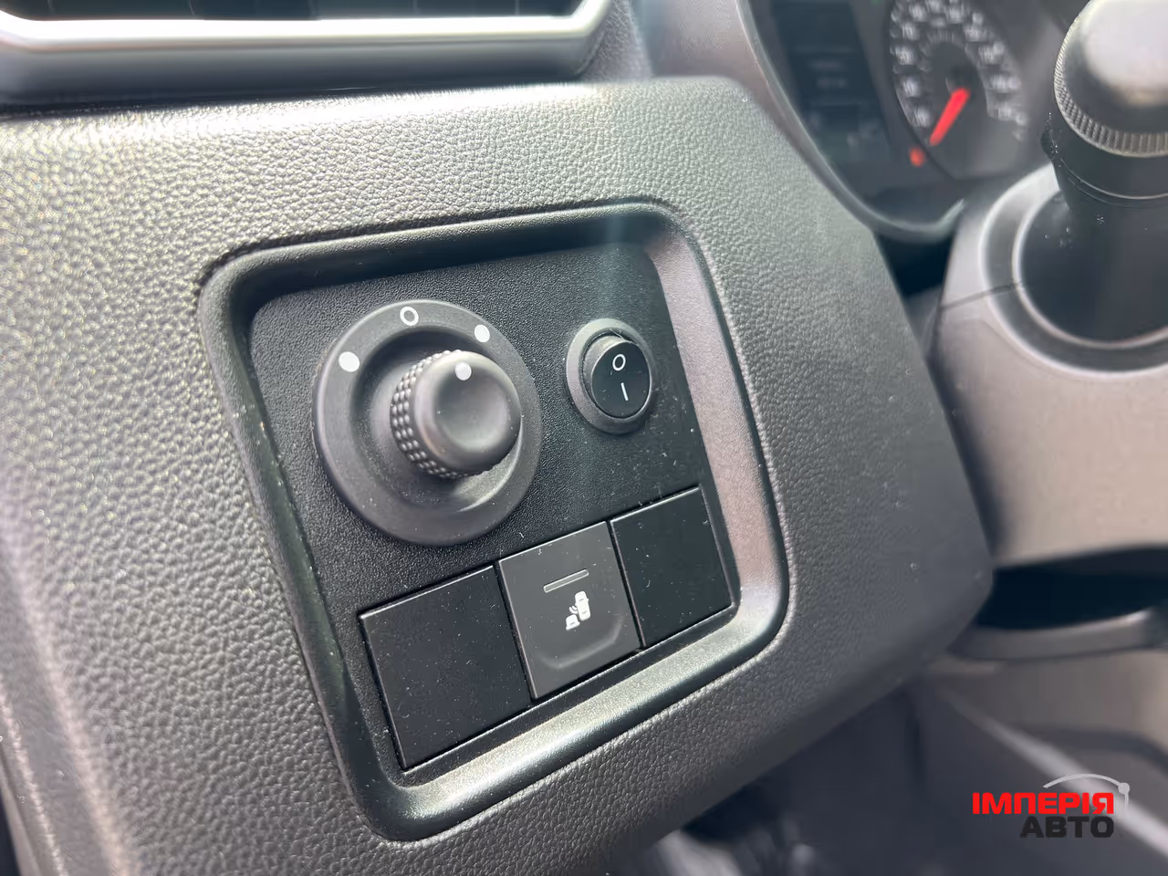 Renault Duster - фото 6
