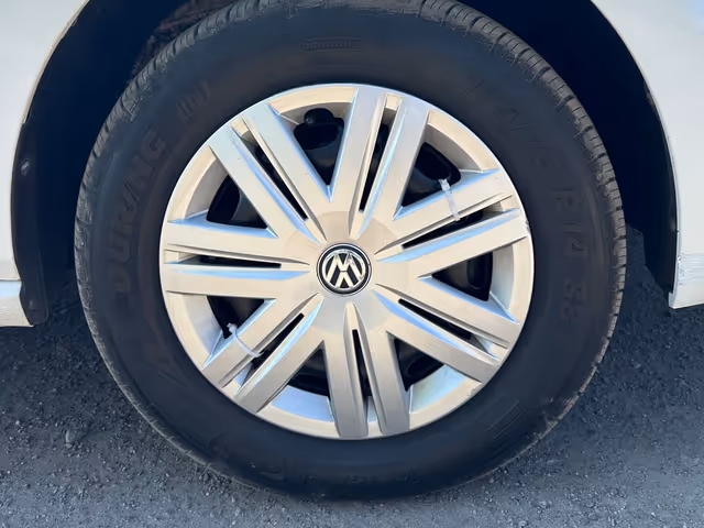Volkswagen Polo - фото 4