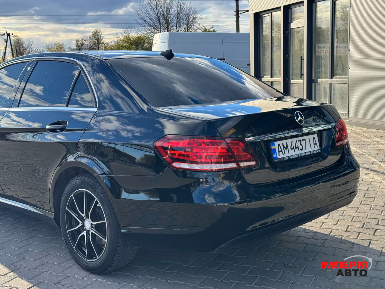 Mercedes-Benz E-Класс - фото 4