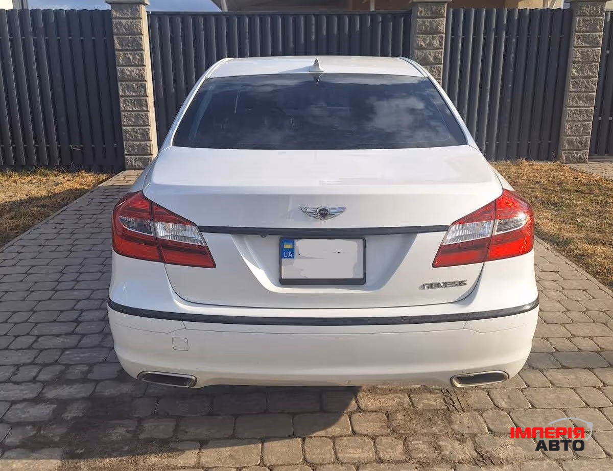 Hyundai Genesis - фото 3