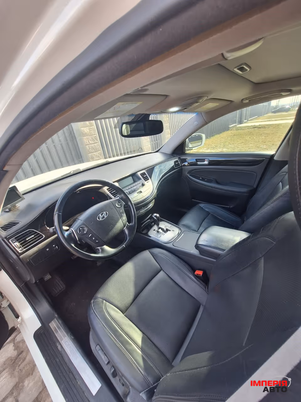 Hyundai Genesis - фото 7