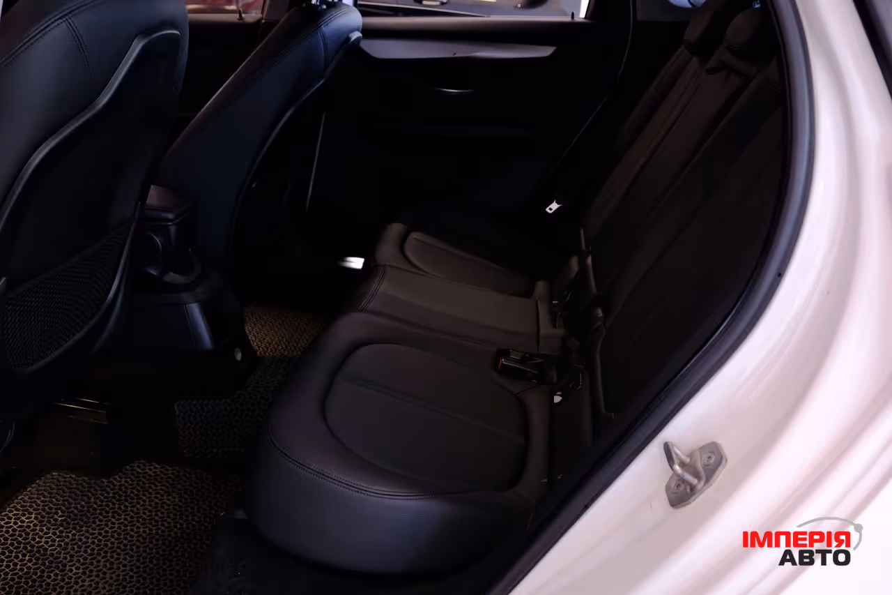 BMW 2 серії Active Tourer - фото 8
