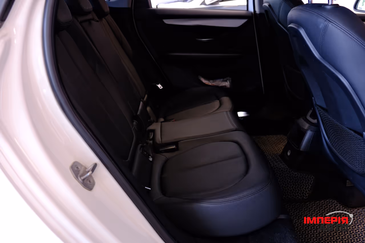 BMW 2 серії Active Tourer - фото 9