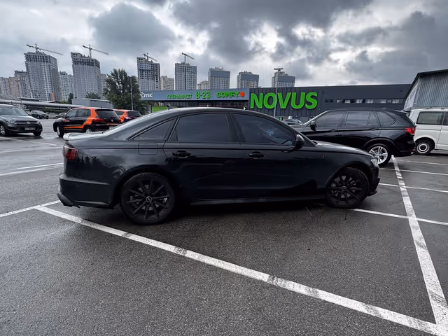 Audi A6 - фото 4