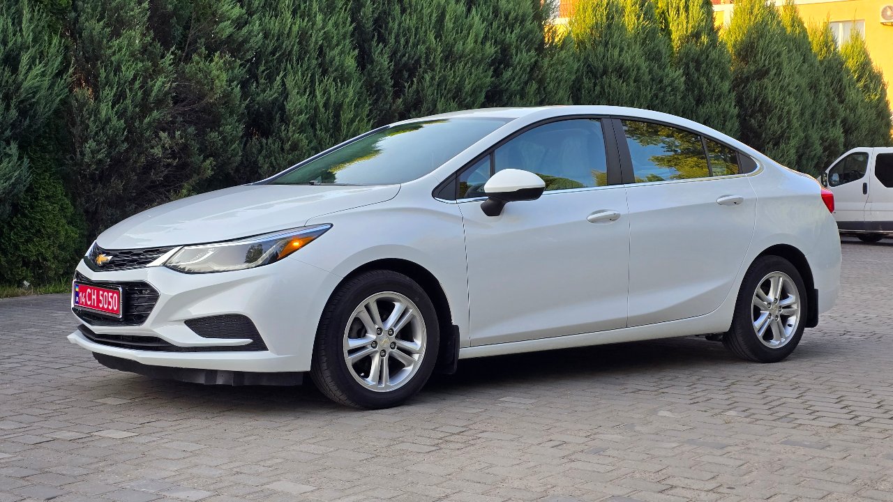 Chevrolet Cruze - фото 3